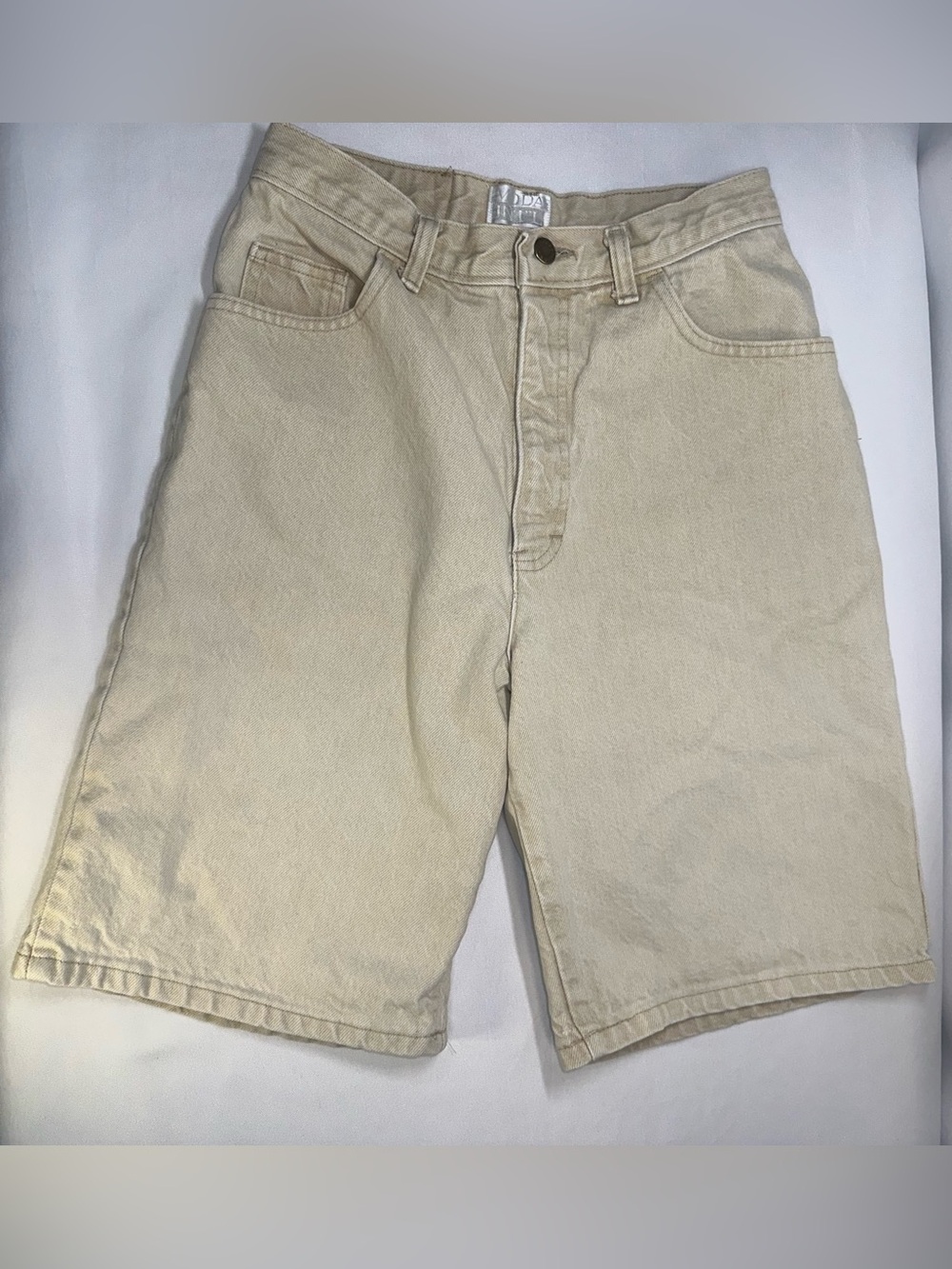 Vtg 90s Moda International Tan Shorts 27” Waist Women’s High Rise Bermuda Jorts